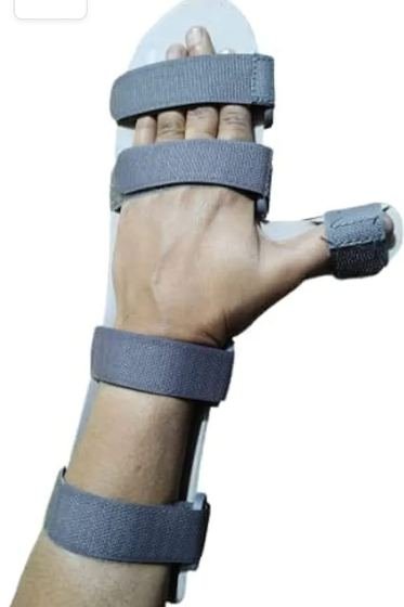 Resting hand splint fitted to a patient, made at Limbgenixx Gwalior